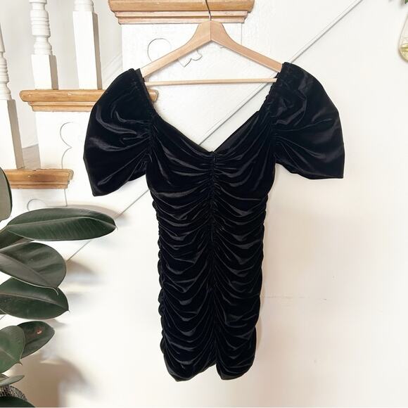 Anthropologie Hutch Black Velvet Puff Sleeve Ruched Mini Dress Off Shoulder Sz 8 - Picture 6 of 8